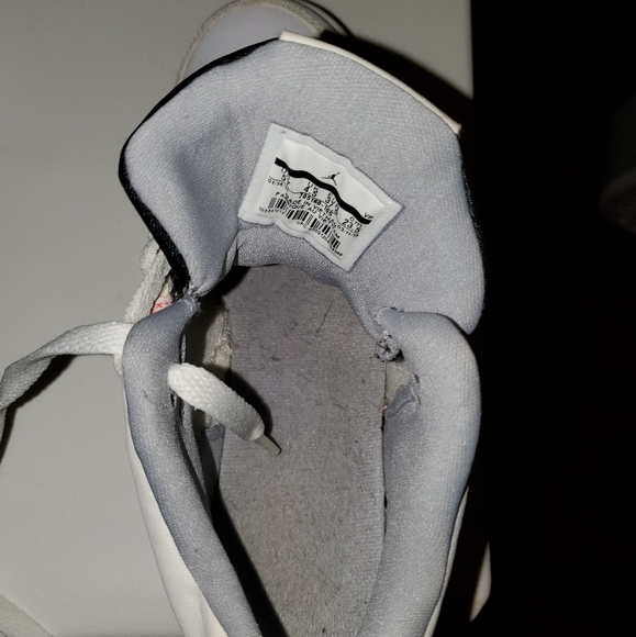 Jordan - Picture 3 of 3